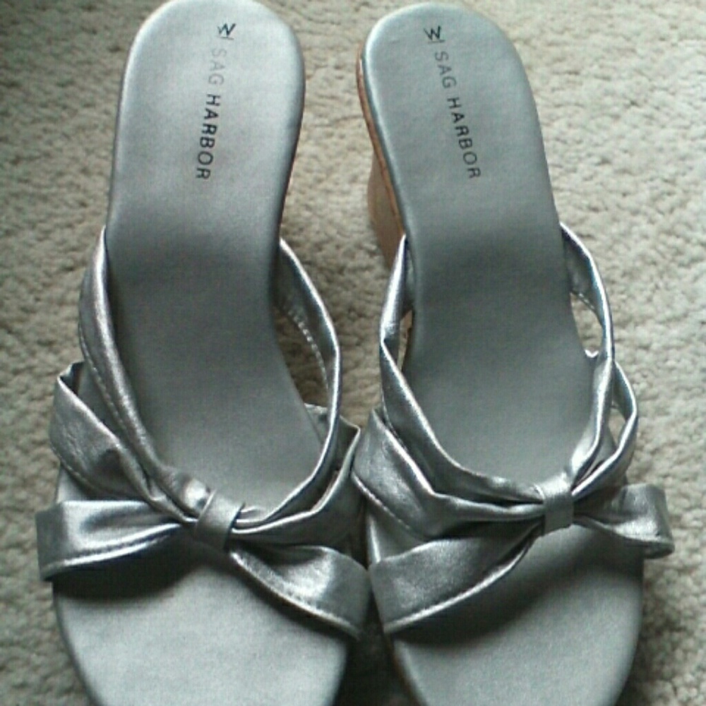 Comfy wedges